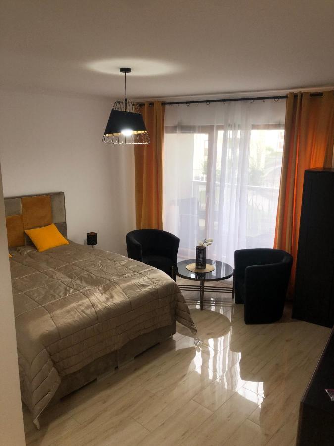 Golden Apartment Βρότσλαβ Εξωτερικό φωτογραφία